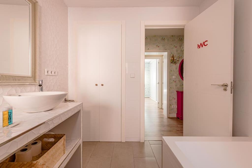 Luminous For 7 Pax In Tetuan - Pb *