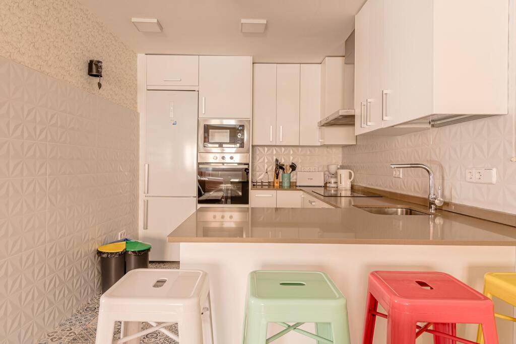Luminous For 7 Pax In Tetuan - Pb *