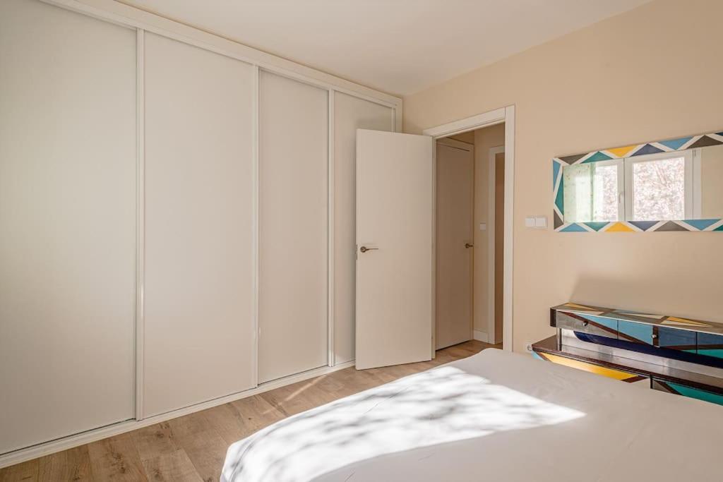 Luminous For 7 Pax In Tetuan - Pb *